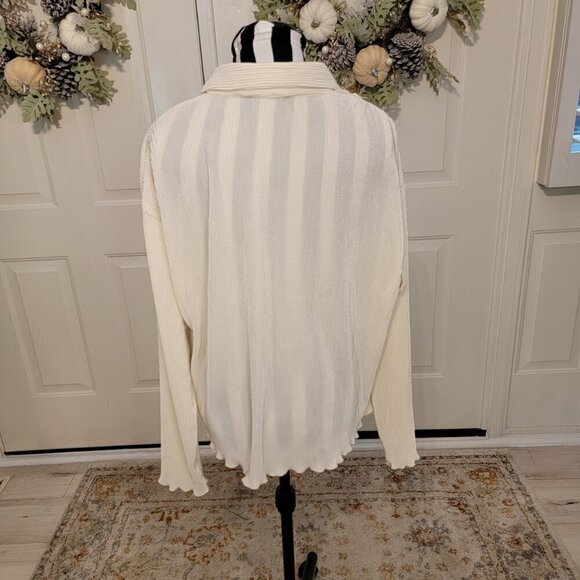Beige Botany Plissé Shirt - Ivory Size S - Picture 4 of 9